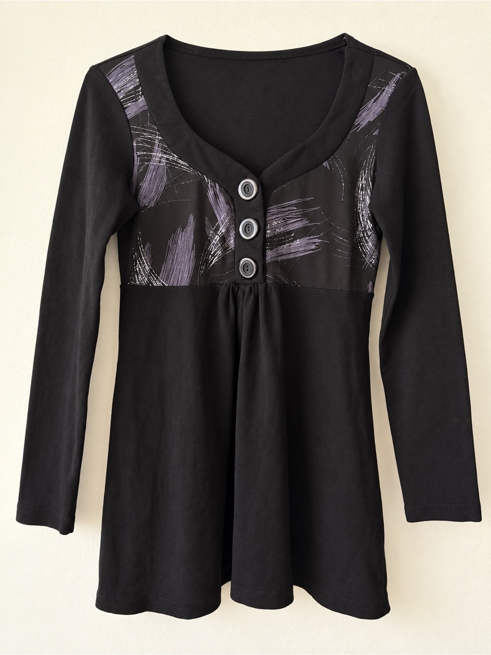 C.A. & E.C. Y2K Vintage-Inspired Black Tunic Top | L